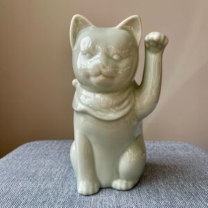 Gumps Lucky Cat Maneki Neko Celadon Green Porcelain Vintage Statue‎ Japan